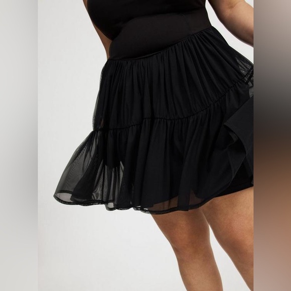 TORRID Plus Size 0X(12) Performance Core Mesh Ruffle 2fer Active Dress Black - Picture 5 of 10